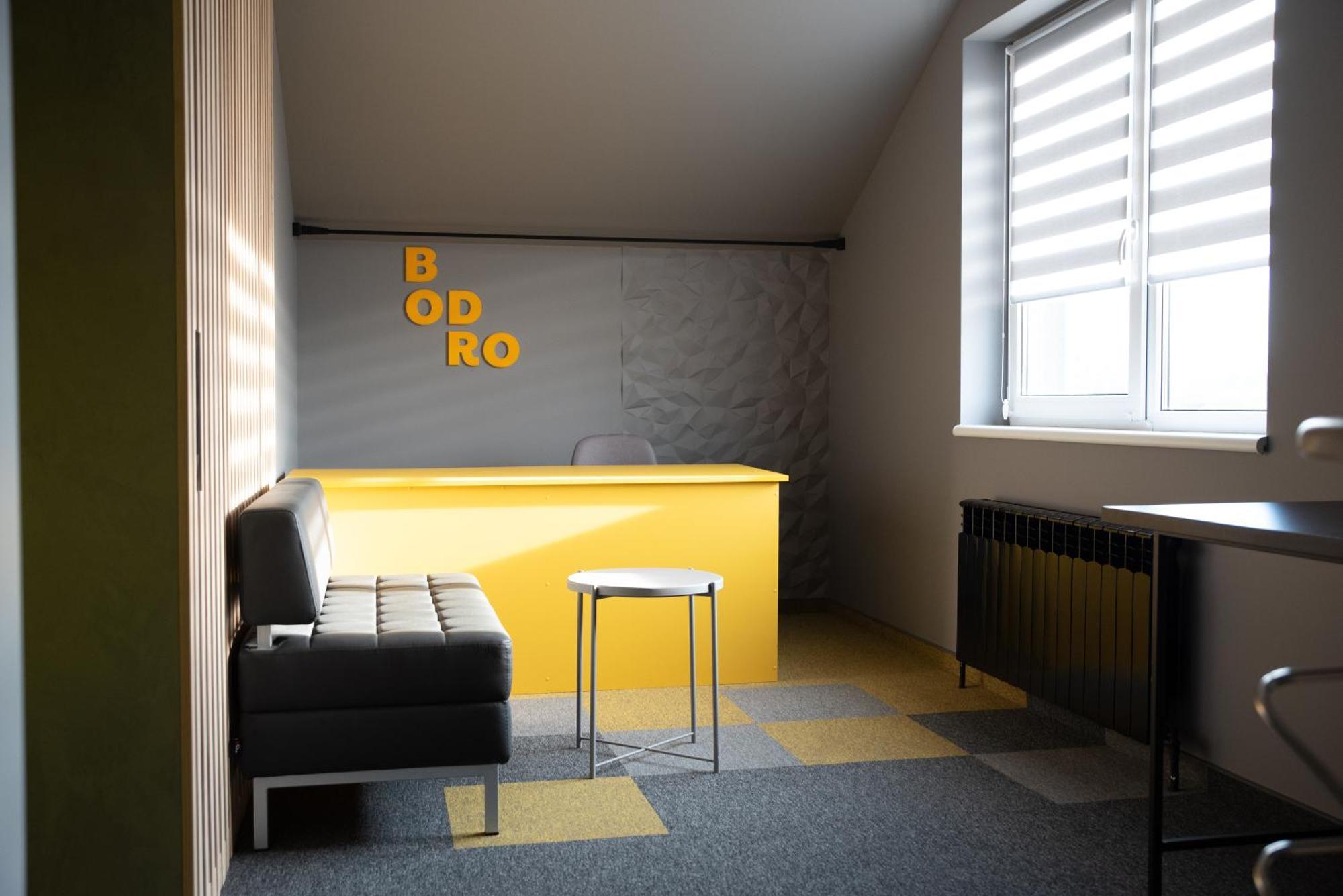 Готельні Кімнати Bodro Clinic Novovolyns'k Eksteriør bilde